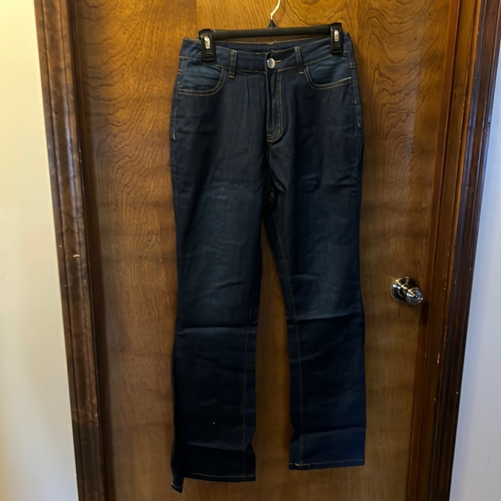 New in Online Packaging Jeans